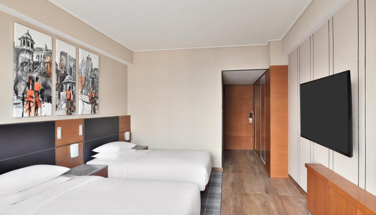 Hyatt Centric Janakpuri New Delhi Hotell Exteriör bild
