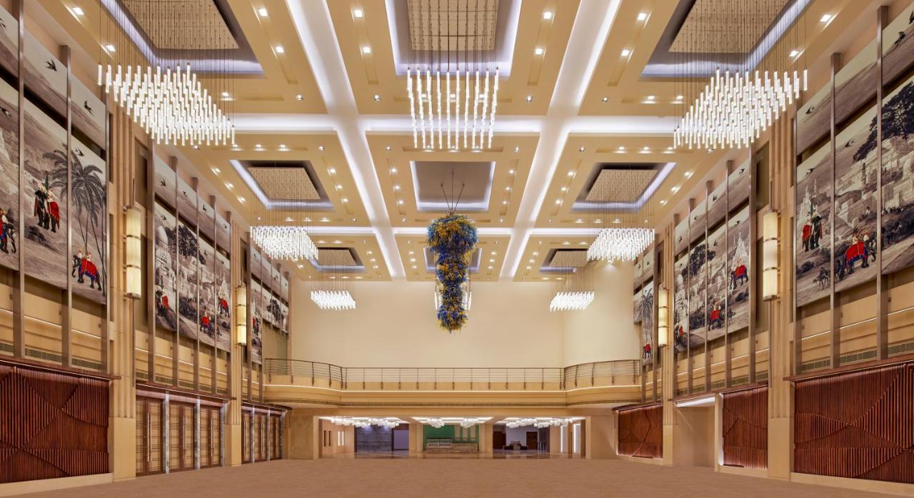 Hyatt Centric Janakpuri New Delhi Hotell Exteriör bild The main hall