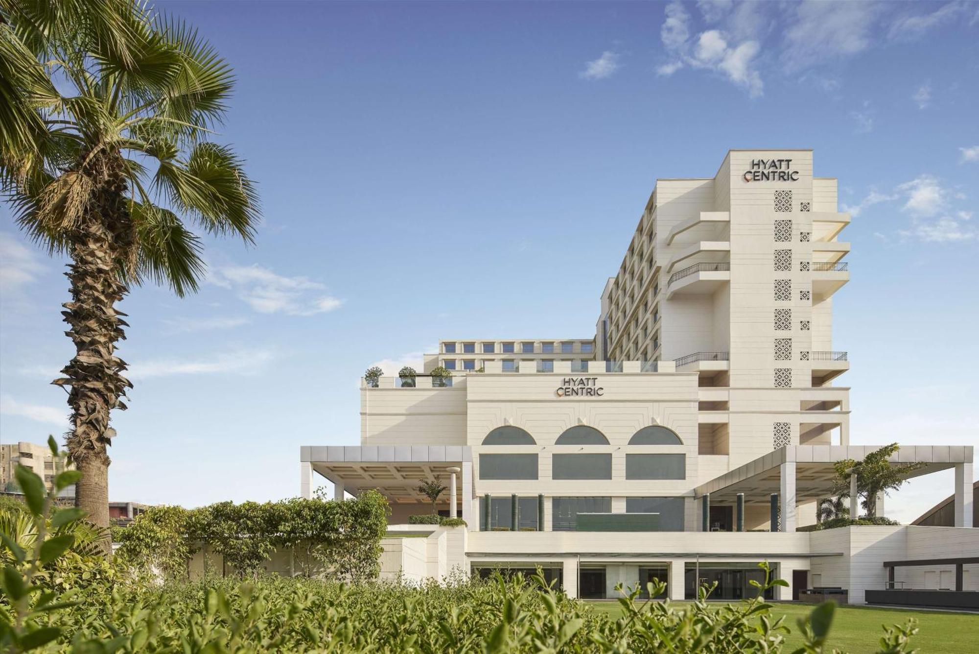 Hyatt Centric Janakpuri New Delhi Hotell Exteriör bild Hyatt Regency Chennai